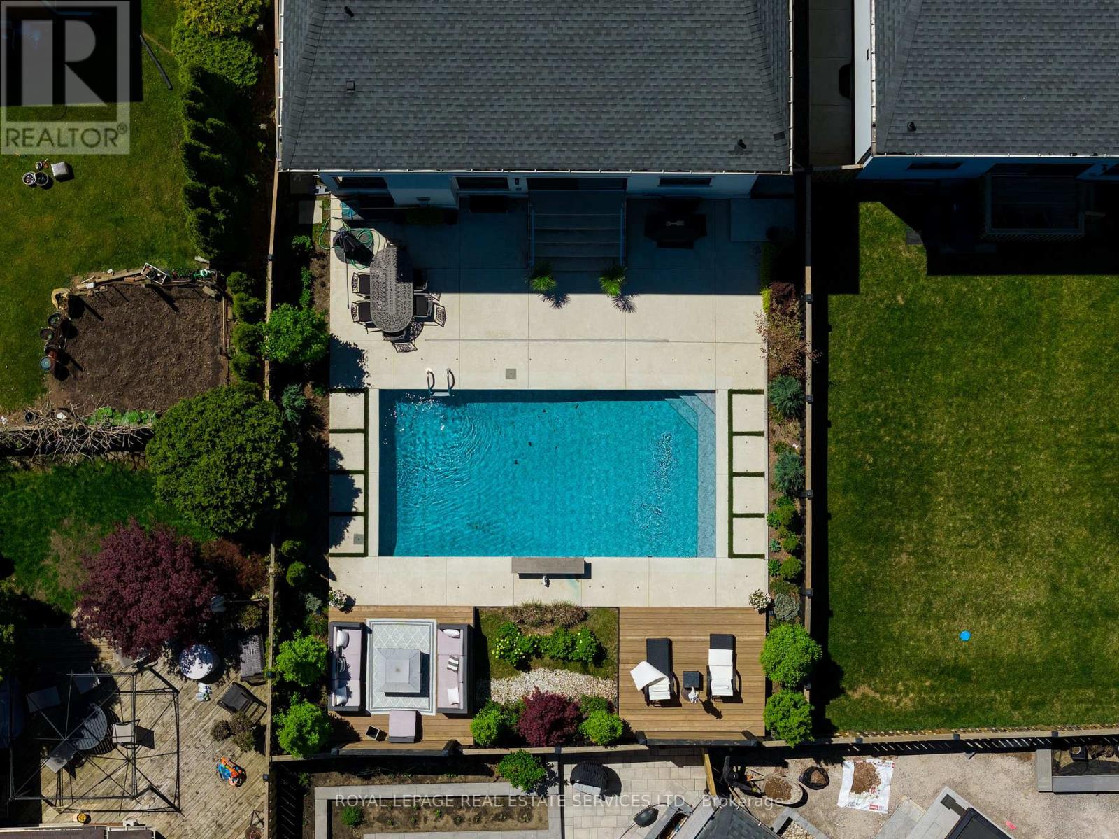 175 Burloak Drive W, Oakville, Ontario  L6L 6E6 - Photo 47 - W13059838