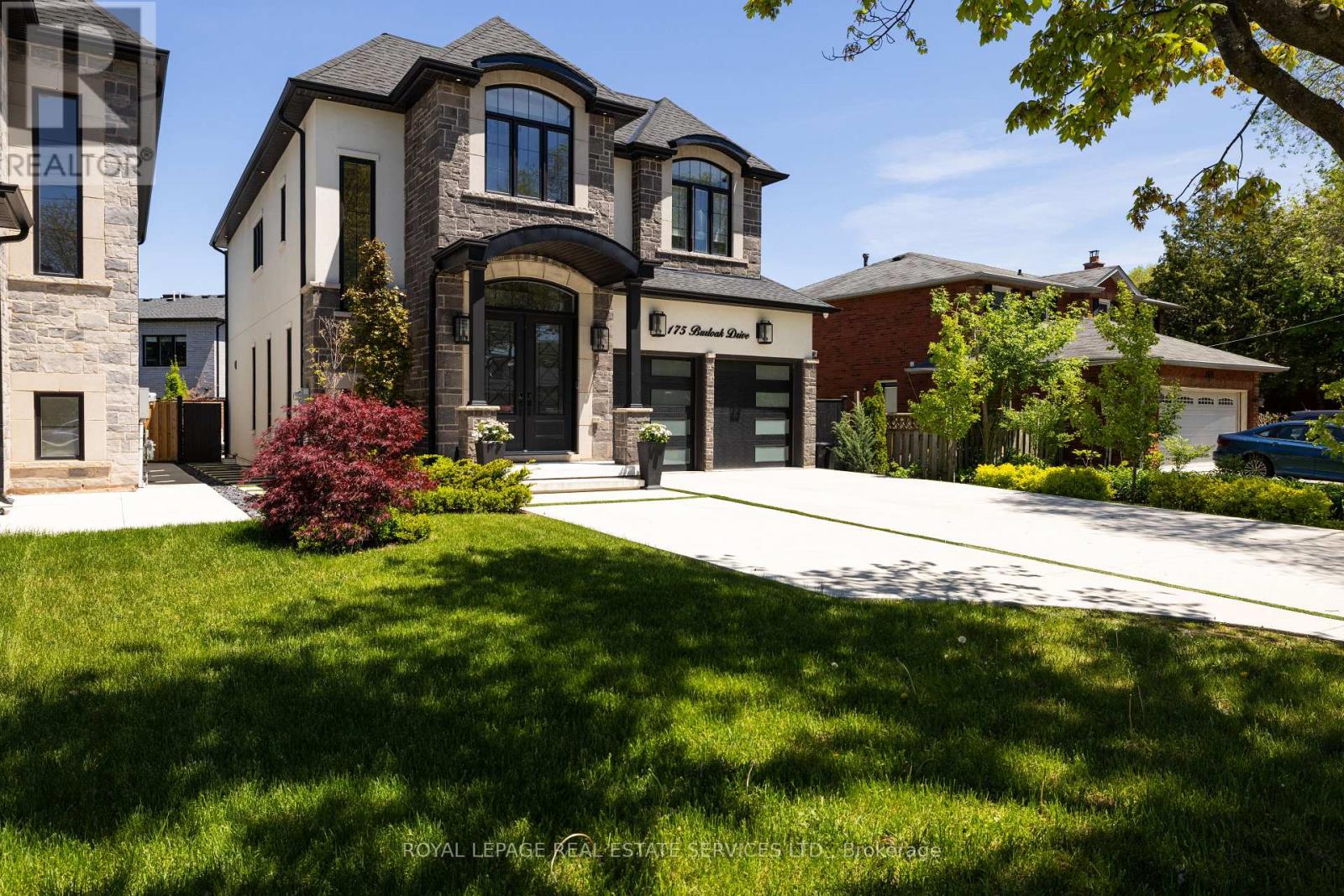 175 Burloak Drive W, Oakville, Ontario  L6L 6E6 - Photo 49 - W13059838