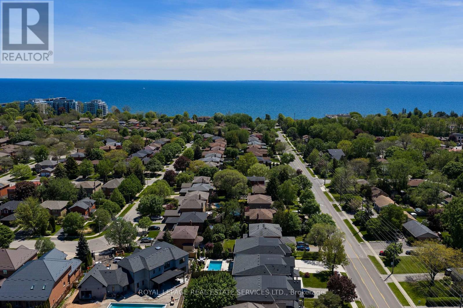 175 Burloak Drive W, Oakville, Ontario  L6L 6E6 - Photo 50 - W13059838