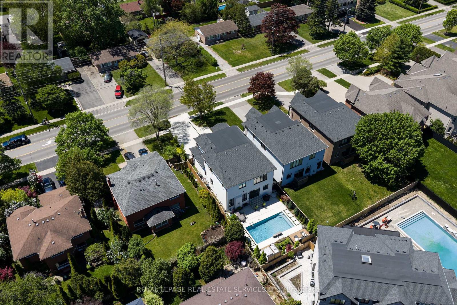 175 Burloak Drive W, Oakville, Ontario  L6L 6E6 - Photo 48 - W13059838