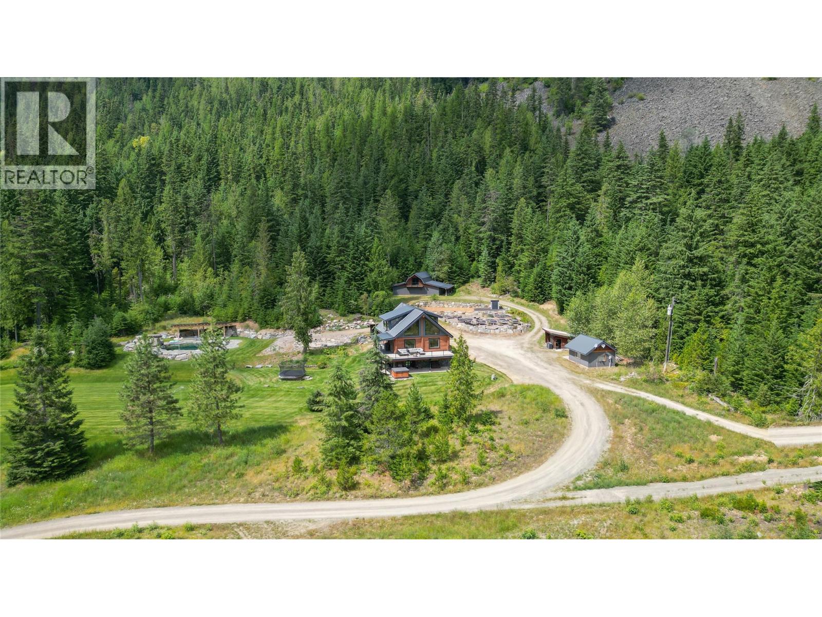 6580 Highway 6, Ymir, British Columbia  V0G 2K0 - Photo 9 - 10388405