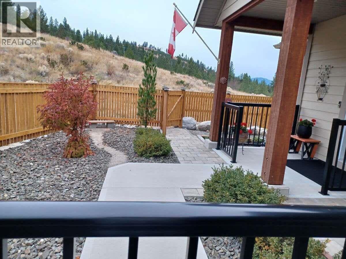 1120 Holden Road, Penticton, British Columbia  V2A 0B7 - Photo 2 - 10388503