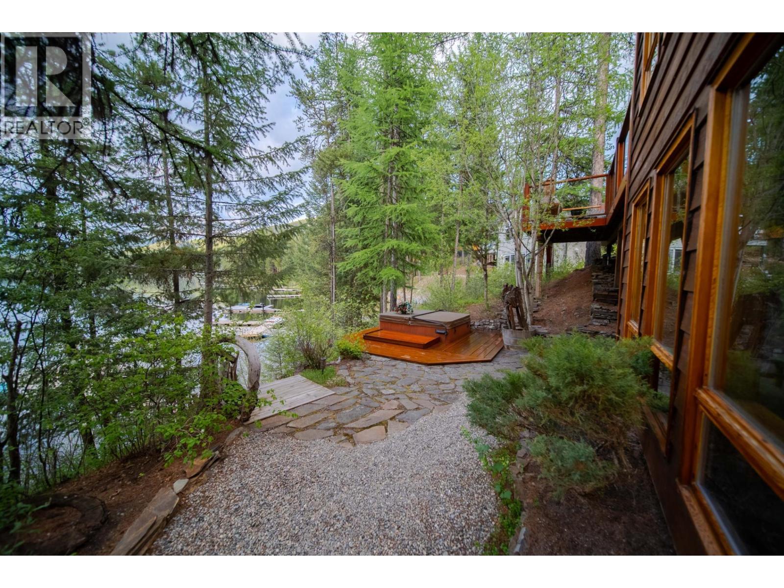 3023 Westside Road, Moyie, British Columbia V0B 2A0 - Photo 54 - 10388516