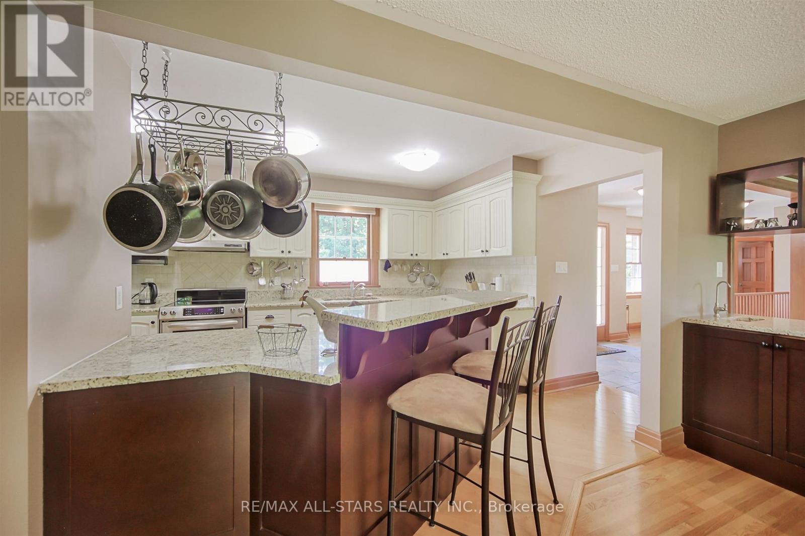 19 Bristol Sands Crescent, Uxbridge, Ontario  L9P 0G1 - Photo 11 - N13163648