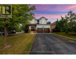 11 KENSINGTON TRAIL, Barrie, Ontario