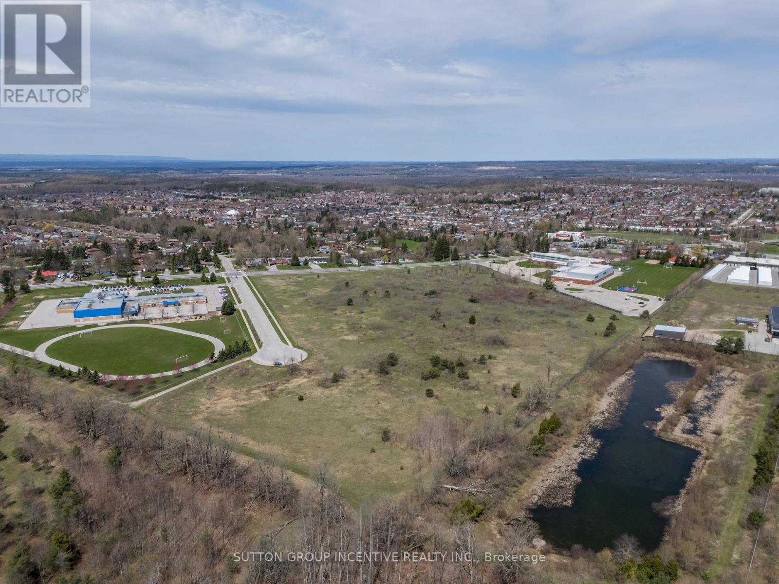 740 Essa Road, Barrie, Ontario  L4N 9E9 - Photo 14 - S13163596