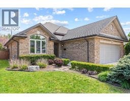 944 THOMPSON, Windsor, Ontario