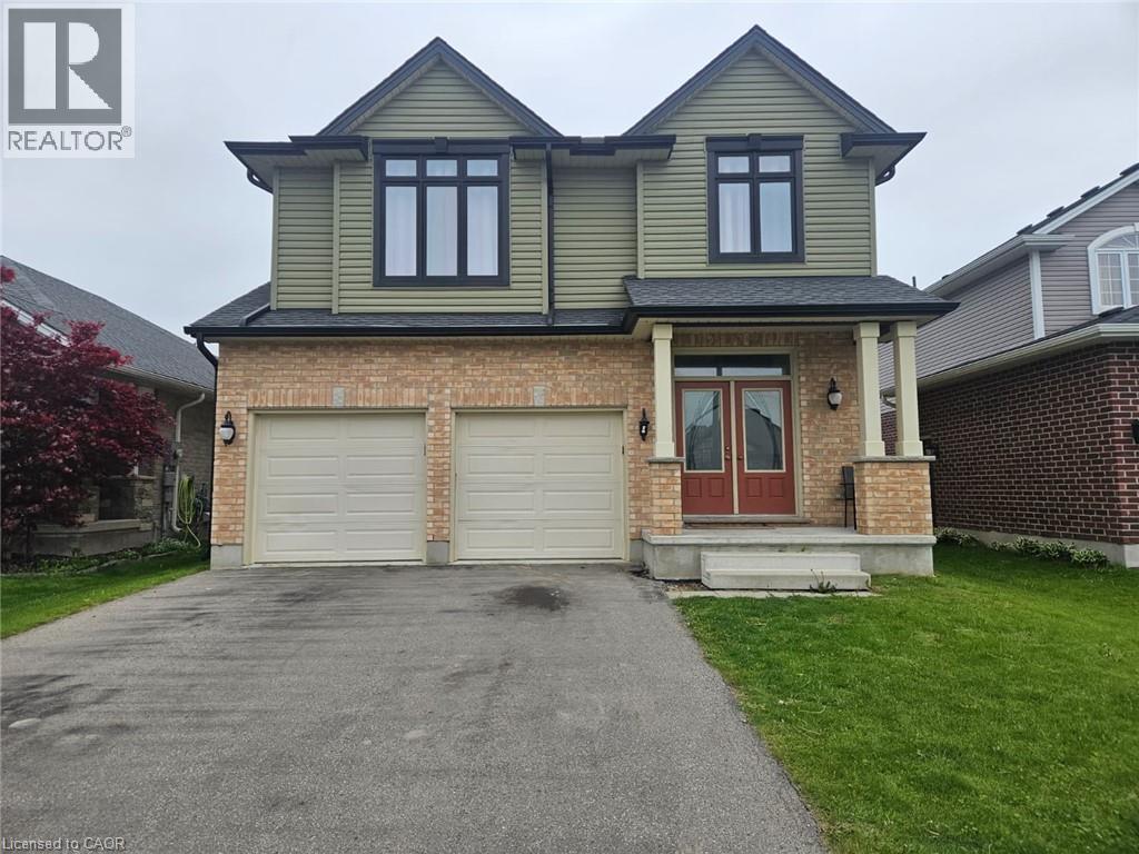 32 Ashberry Place, St. Thomas, Ontario  N5R 0H7 - Photo 1 - 40832786