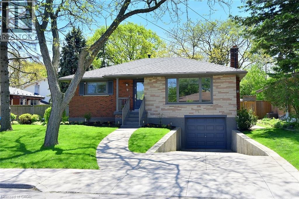 9 SAN FERNANDO Drive, Hamilton, Ontario