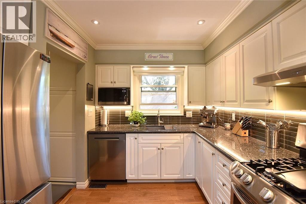 9 San Fernando Drive, Hamilton, Ontario  L9C 2C1 - Photo 15 - 40832769