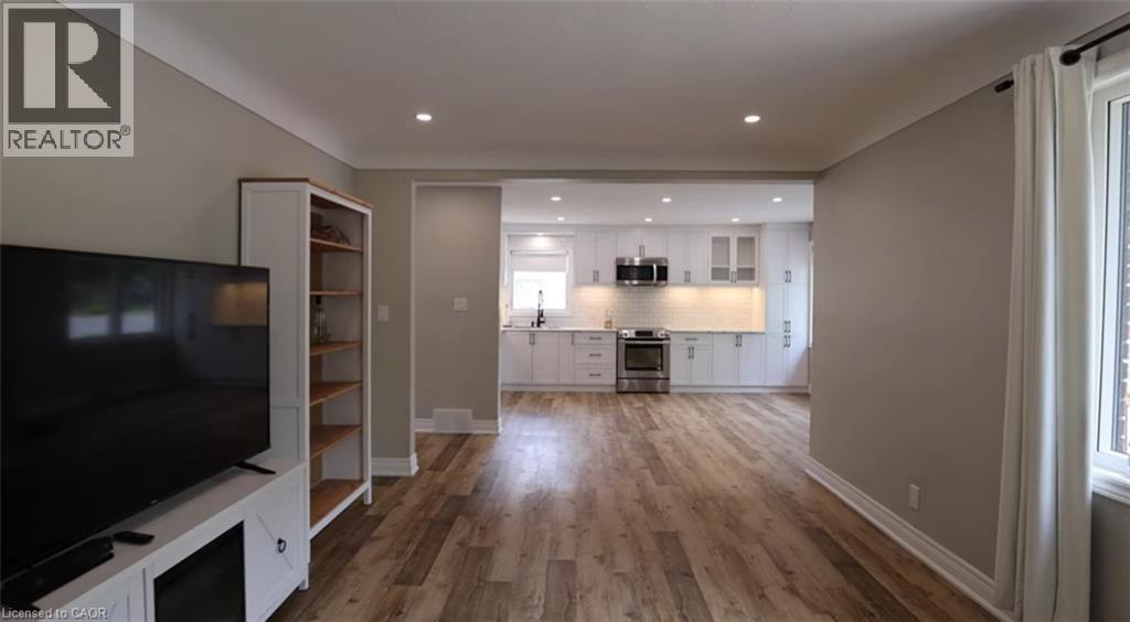 3272 Frances Avenue Unit# Main, Niagara Falls, Ontario  L2J 2H8 - Photo 5 - 40832755