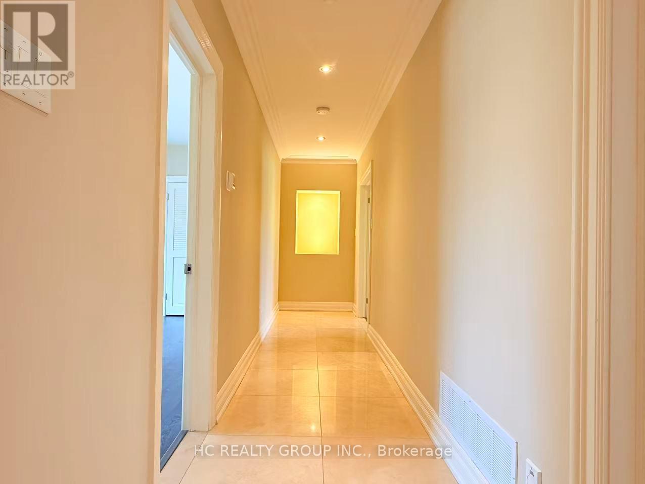 1 Tudor Gate, Toronto, Ontario  M2L 1N3 - Photo 26 - C13162624