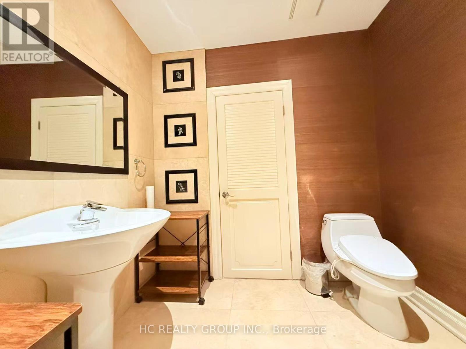 1 Tudor Gate, Toronto, Ontario  M2L 1N3 - Photo 22 - C13162624