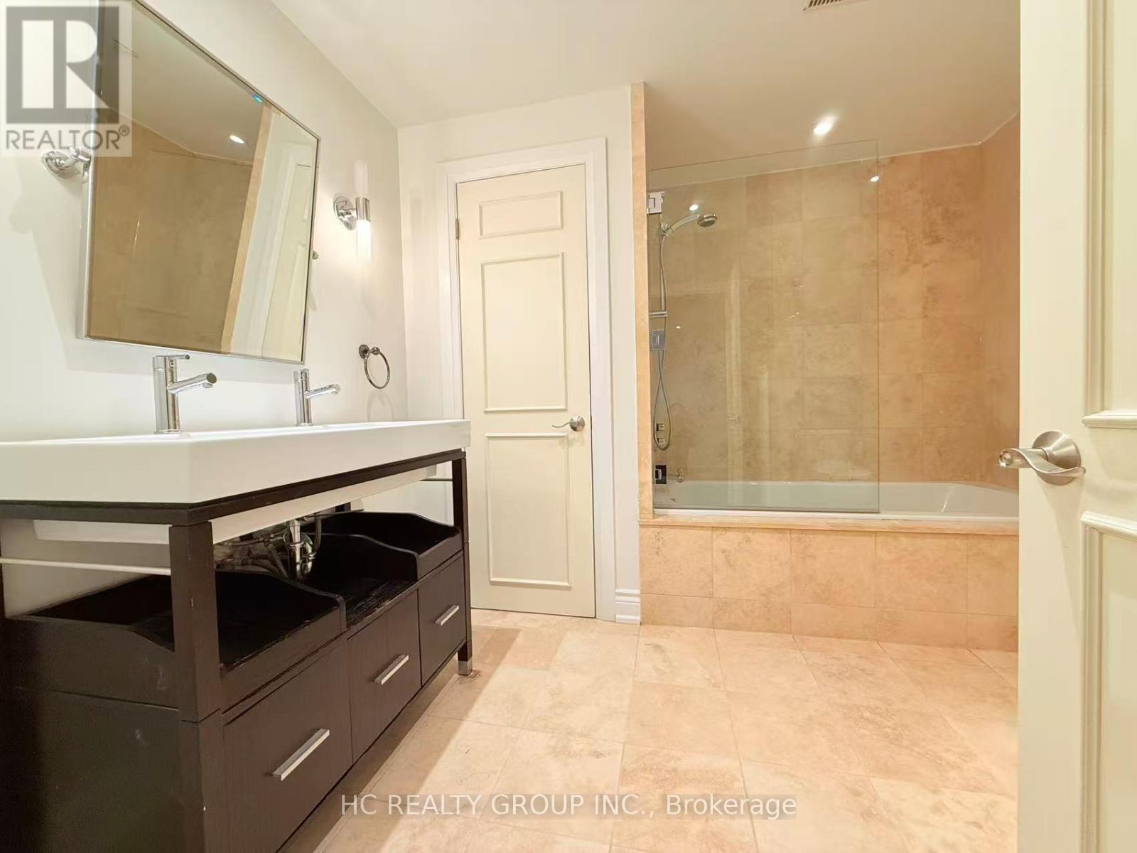 1 Tudor Gate, Toronto, Ontario  M2L 1N3 - Photo 39 - C13162624