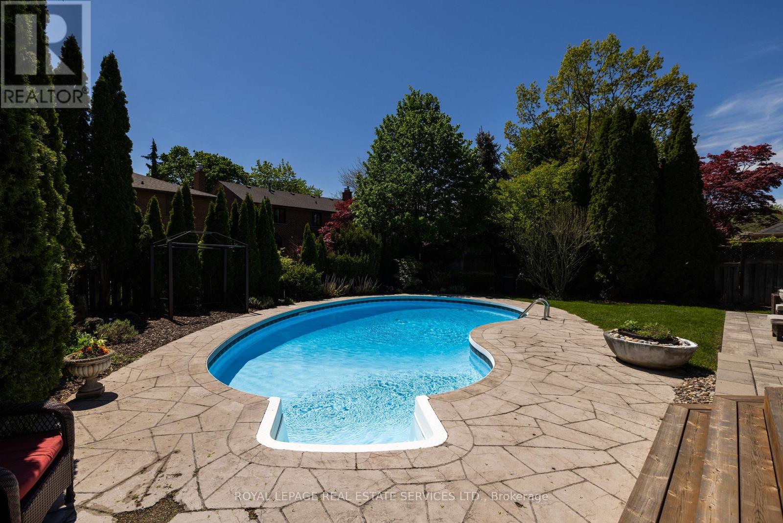 48 Cudmore Road, Oakville, Ontario  L6L 2Y5 - Photo 2 - W13059938