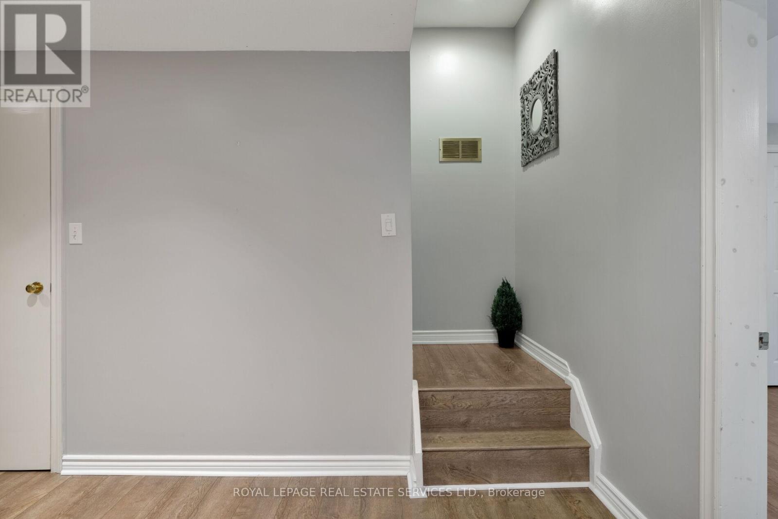 48 Cudmore Road, Oakville, Ontario  L6L 2Y5 - Photo 30 - W13059938