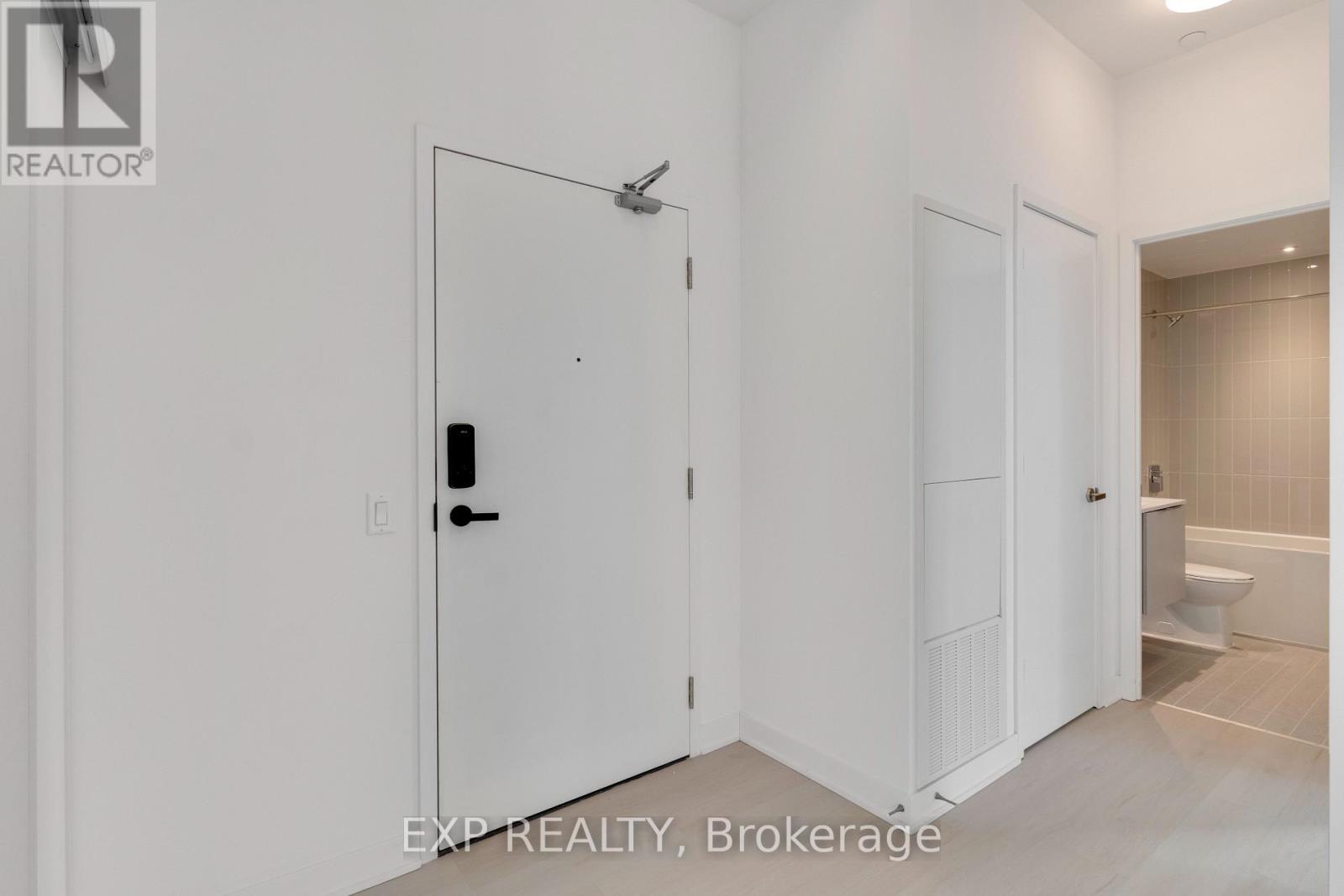 313 - 3900 Confederation Parkway, Mississauga, Ontario  L5B 0M3 - Photo 7 - W13149684
