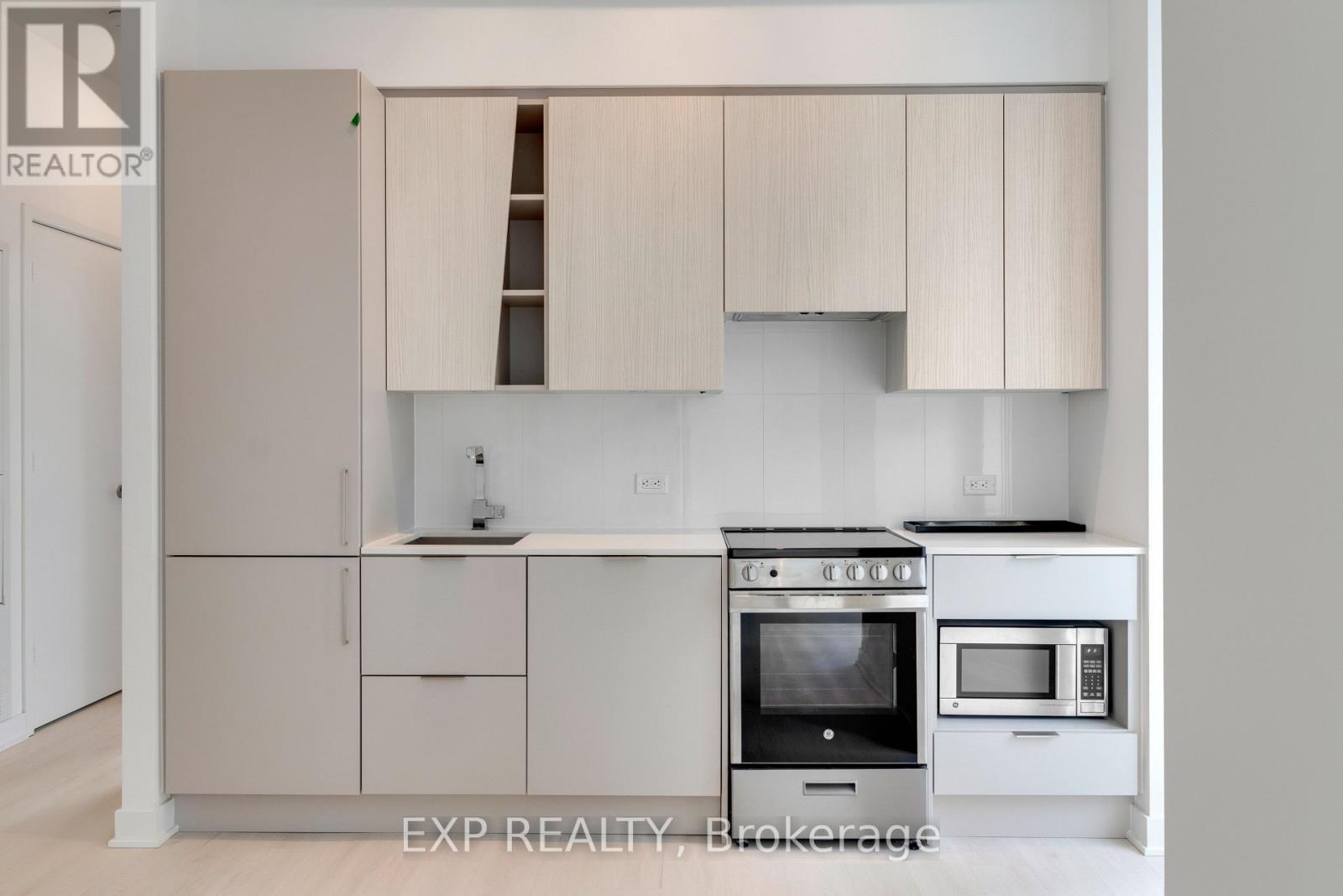 313 - 3900 Confederation Parkway, Mississauga, Ontario  L5B 0M3 - Photo 9 - W13149684