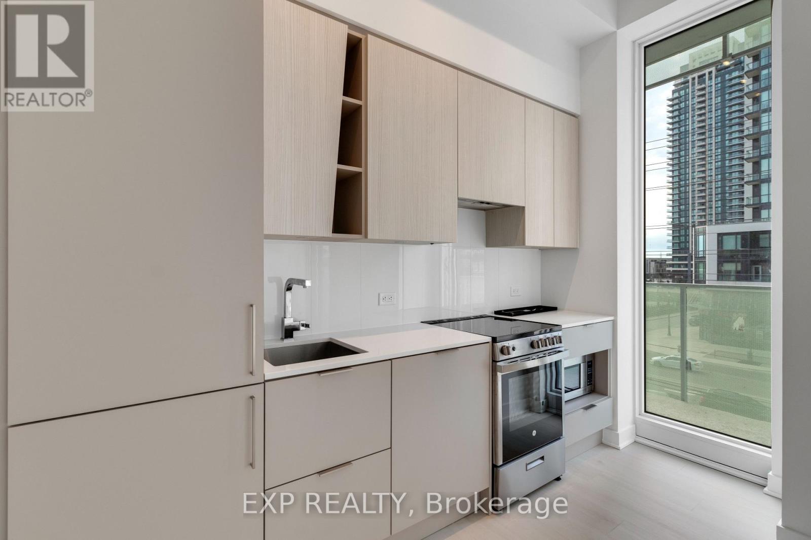 313 - 3900 Confederation Parkway, Mississauga, Ontario  L5B 0M3 - Photo 8 - W13149684