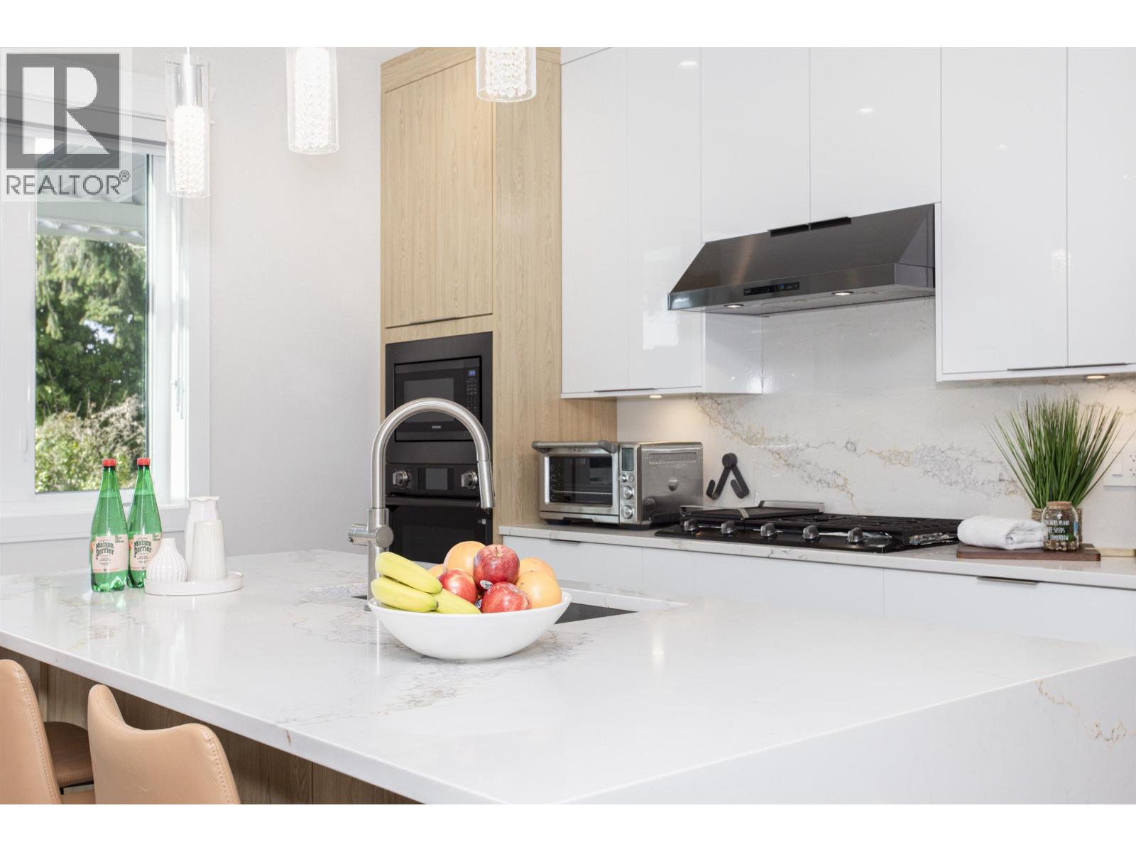 1470 W 57th Avenue, Vancouver, British Columbia  V6P 1S9 - Photo 10 - R3126800