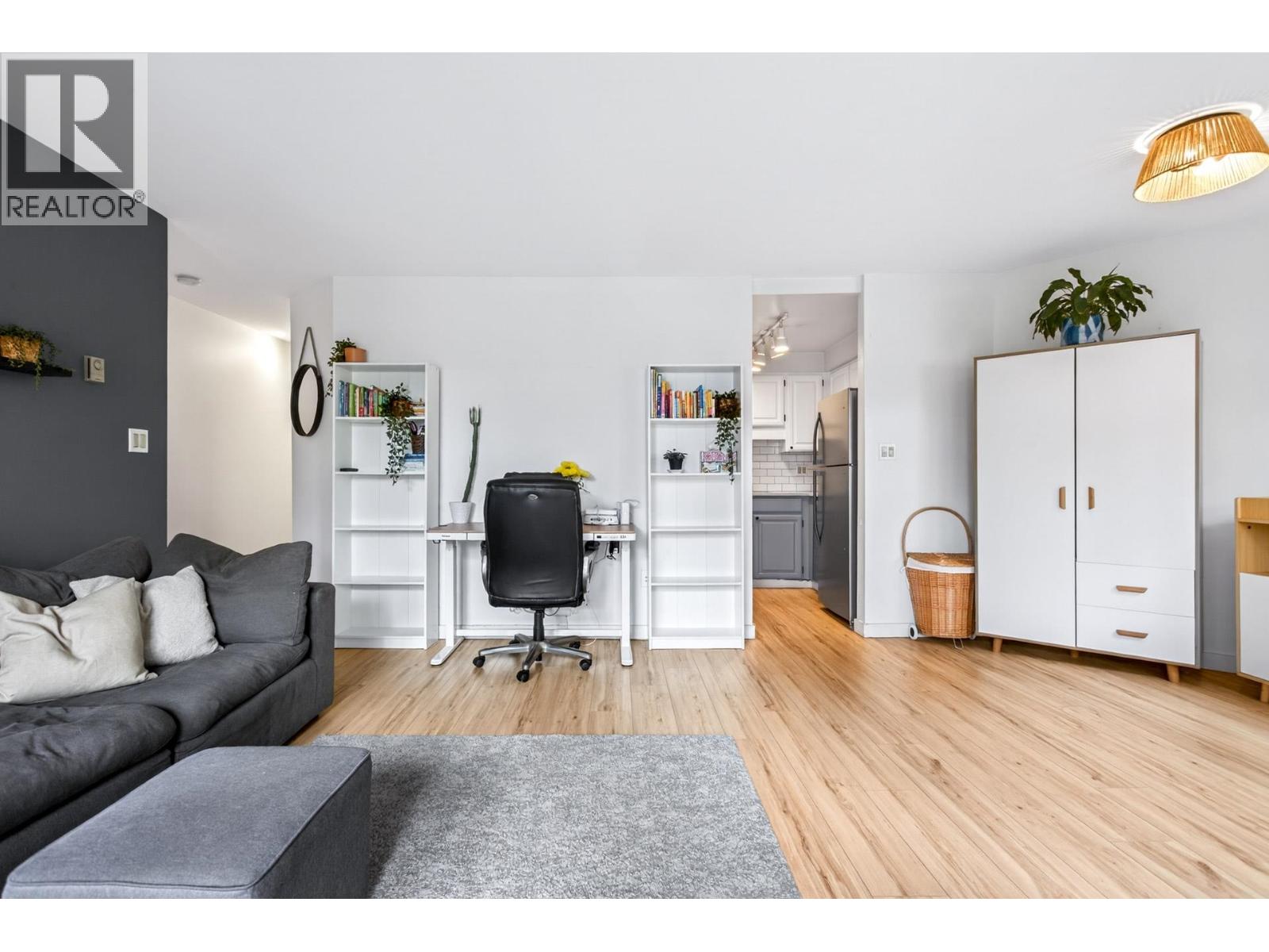 202 2057 W 3rd Avenue, Vancouver, British Columbia  V6J 1L4 - Photo 10 - R3126219