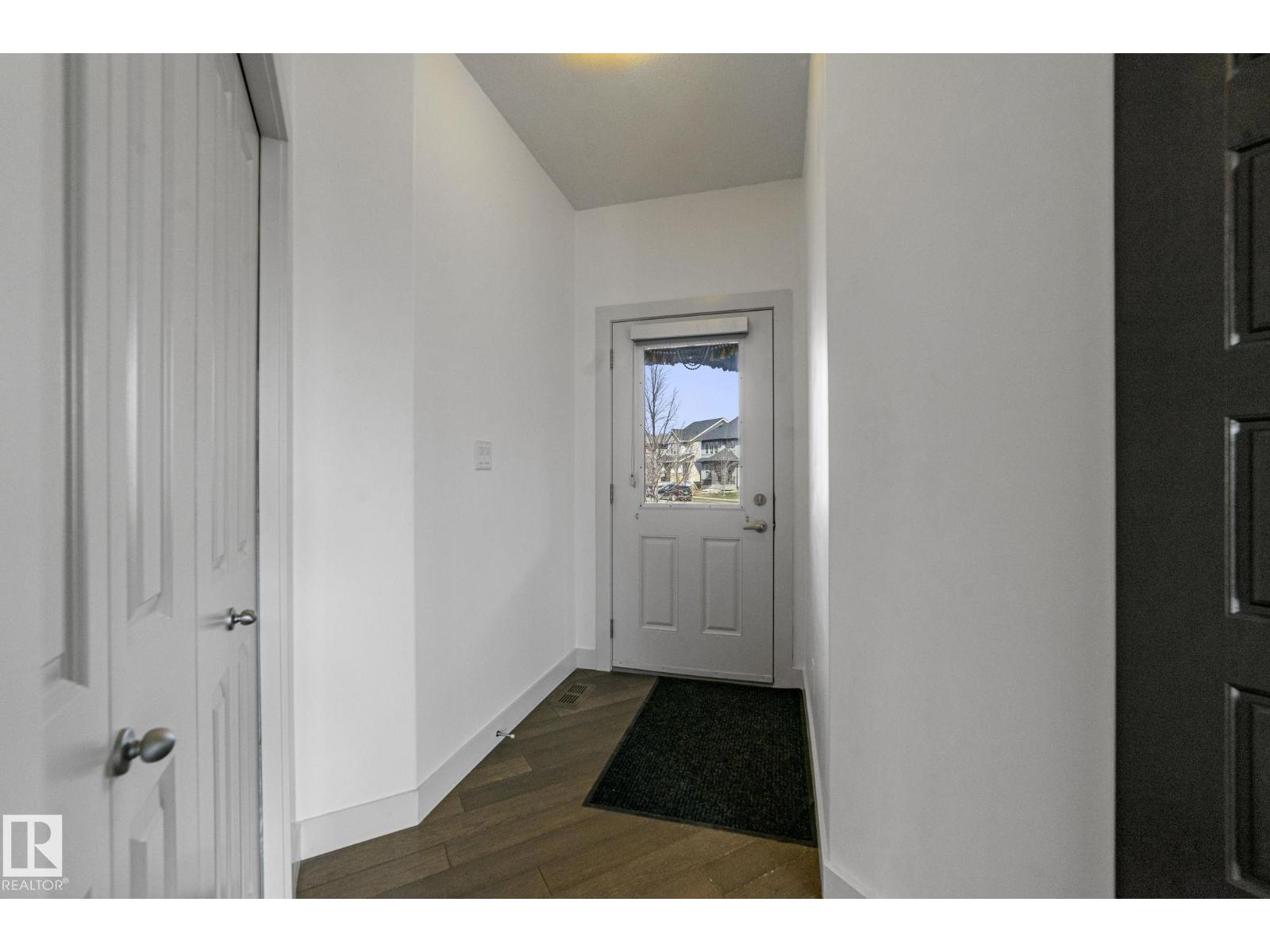 3695 Allan Dr Sw, Edmonton, Alberta  T6W 2K3 - Photo 4 - E4489452