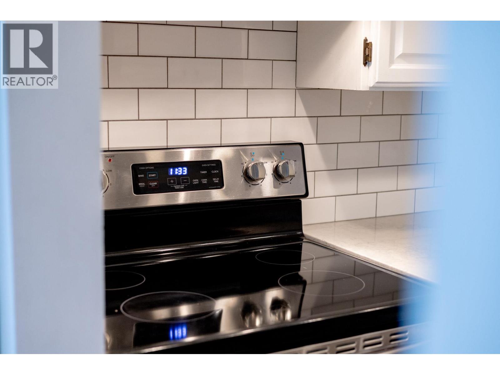 202 2057 W 3rd Avenue, Vancouver, British Columbia  V6J 1L4 - Photo 37 - R3126219