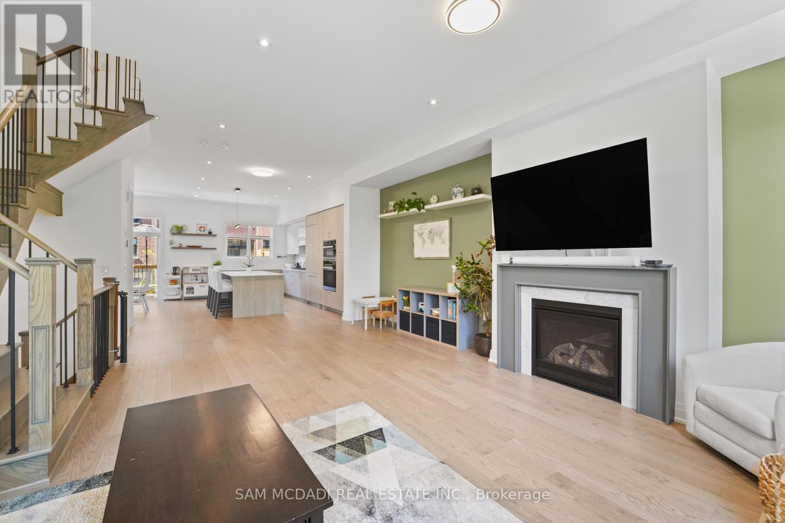 1638 Crestview Avenue, Mississauga, Ontario  L5G 0C3 - Photo 24 - W13163544