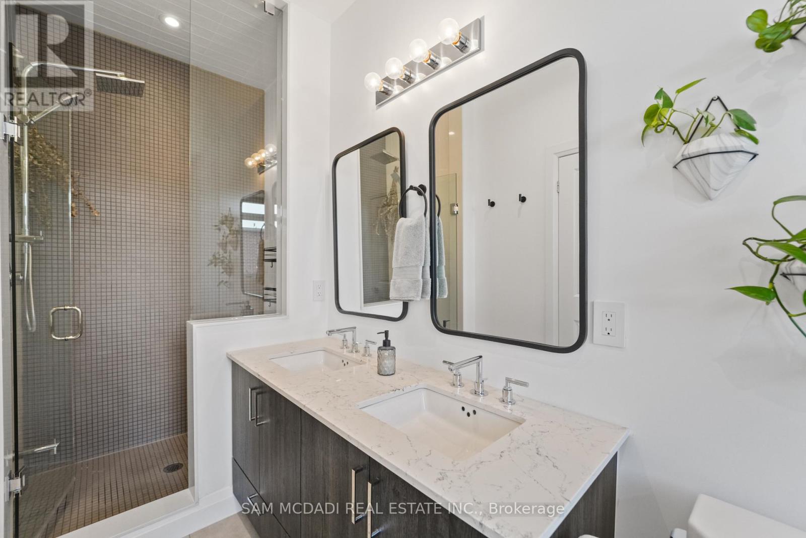 1638 Crestview Avenue, Mississauga, Ontario  L5G 0C3 - Photo 36 - W13163544