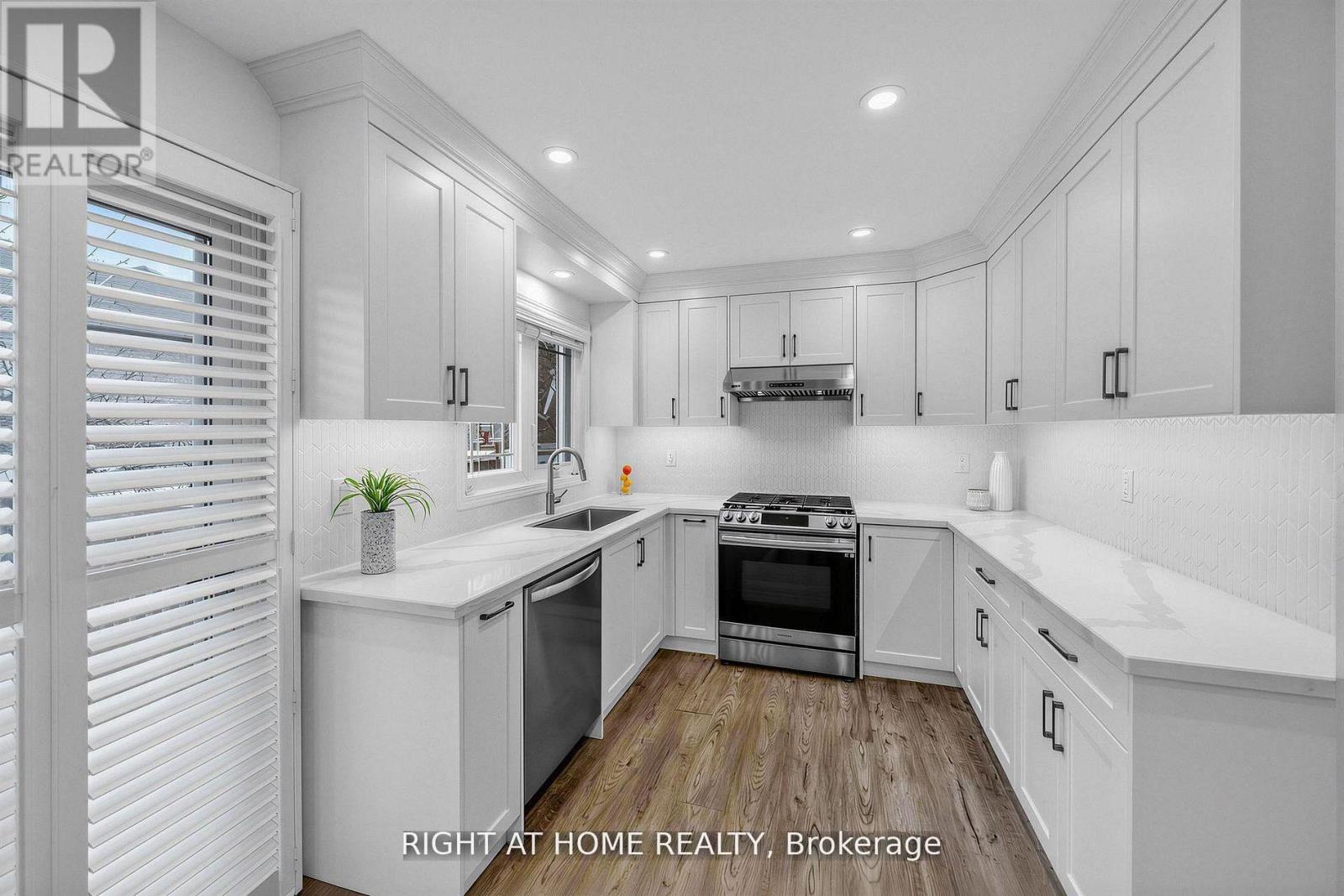 3162 Rock Harbour Road, Mississauga, Ontario  L5B 4G7 - Photo 17 - W13163568