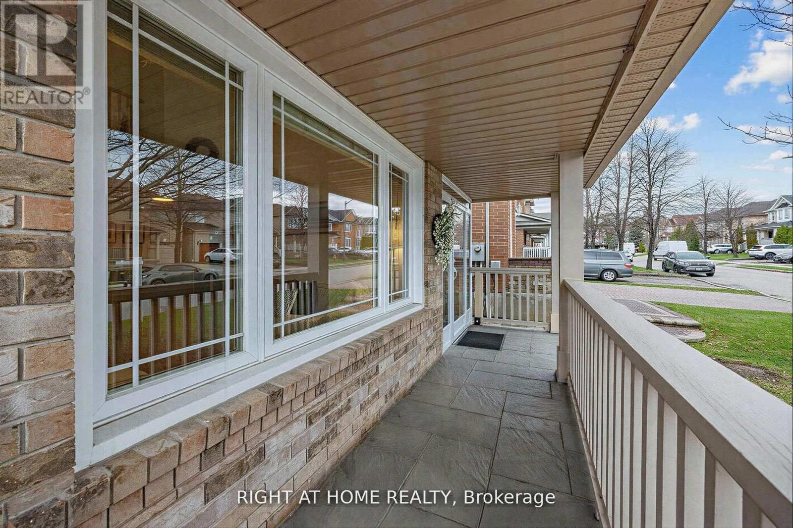 3162 Rock Harbour Road, Mississauga, Ontario  L5B 4G7 - Photo 5 - W13163568