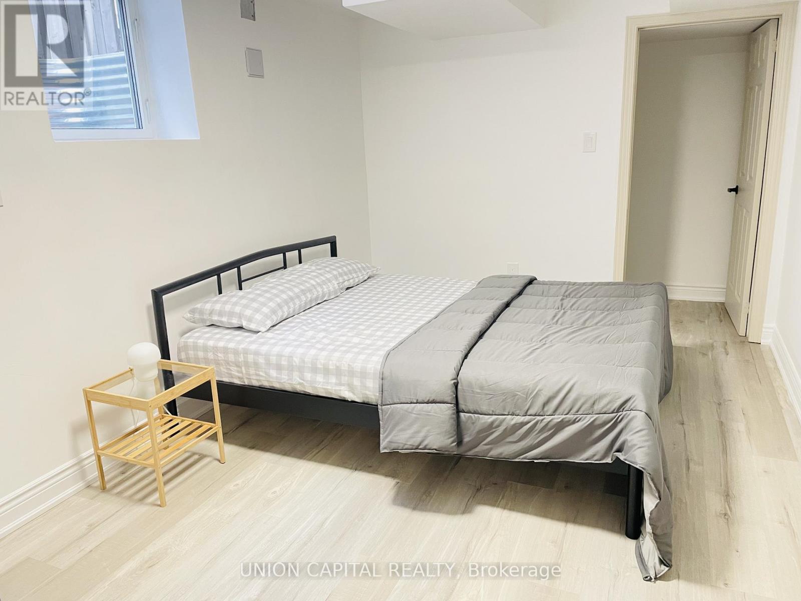 Bsmt - 274 Harrowsmith Drive, Mississauga, Ontario  L5R 1R1 - Photo 10 - W13163572