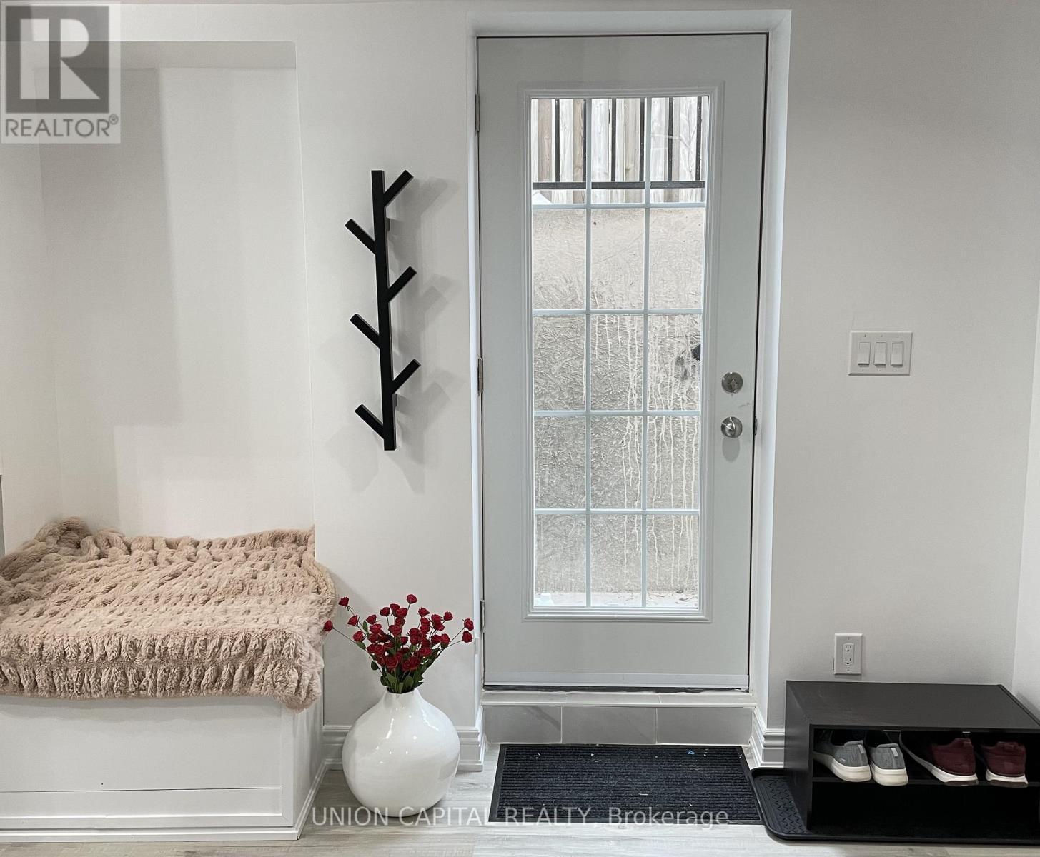 Bsmt - 274 Harrowsmith Drive, Mississauga, Ontario  L5R 1R1 - Photo 2 - W13163572