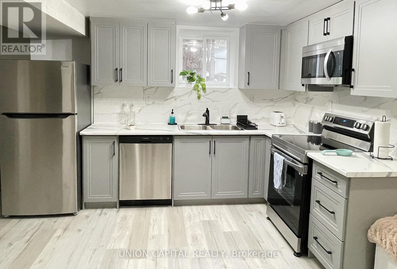 Bsmt - 274 Harrowsmith Drive, Mississauga, Ontario  L5R 1R1 - Photo 3 - W13163572