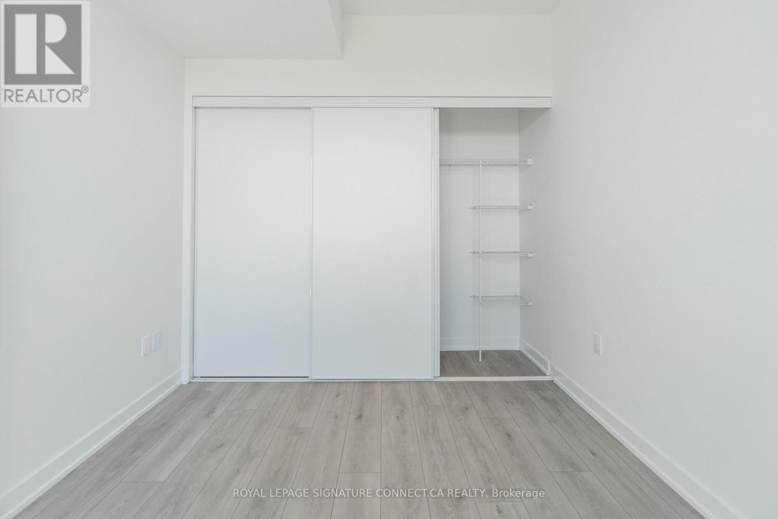 402 - 1 Fairview Road E, Mississauga, Ontario  L5A 0B4 - Photo 15 - W13163594
