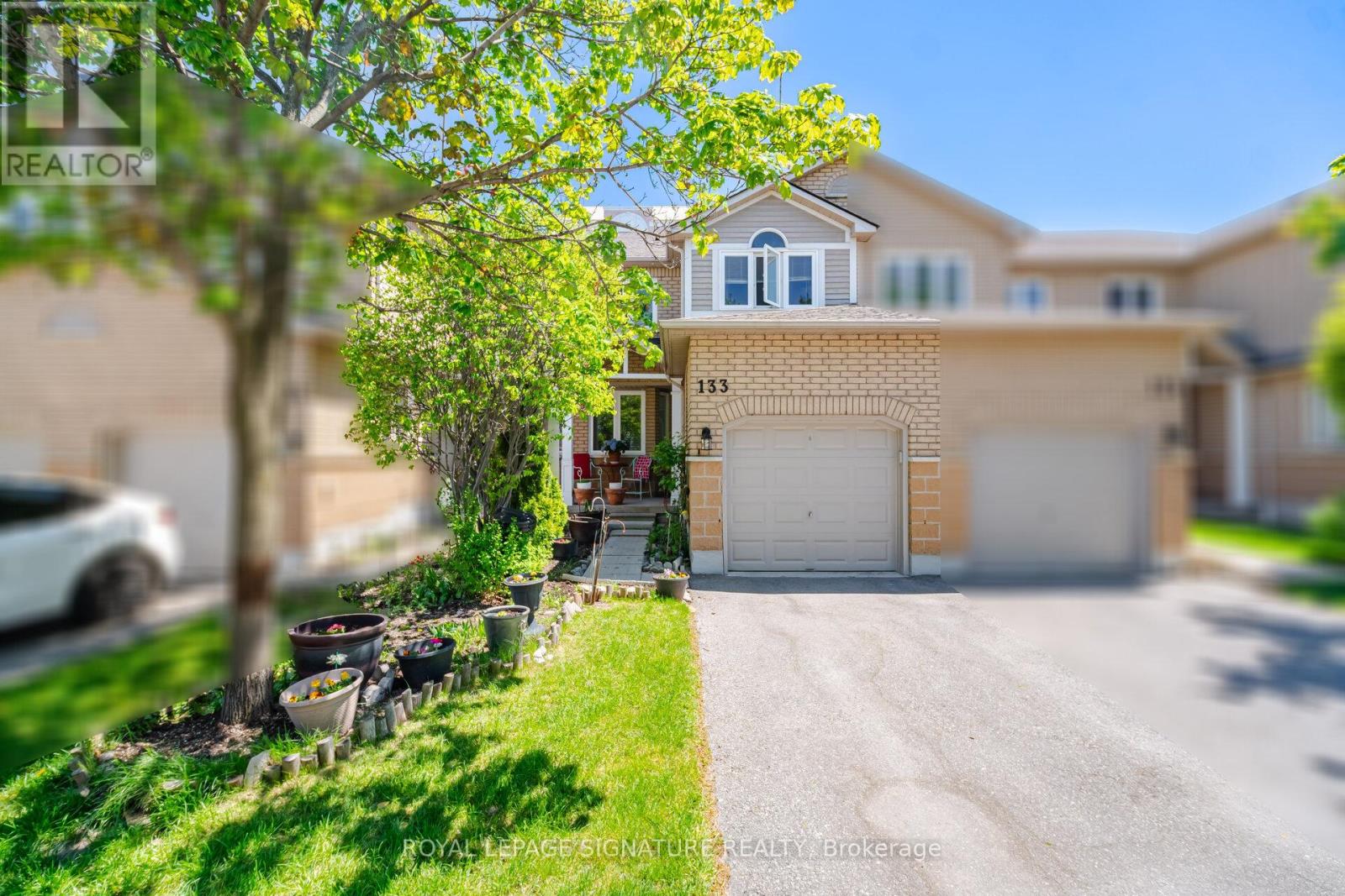 133 - 833 Scollard Court, Mississauga, Ontario  L5V 2B4 - Photo 2 - W13163632