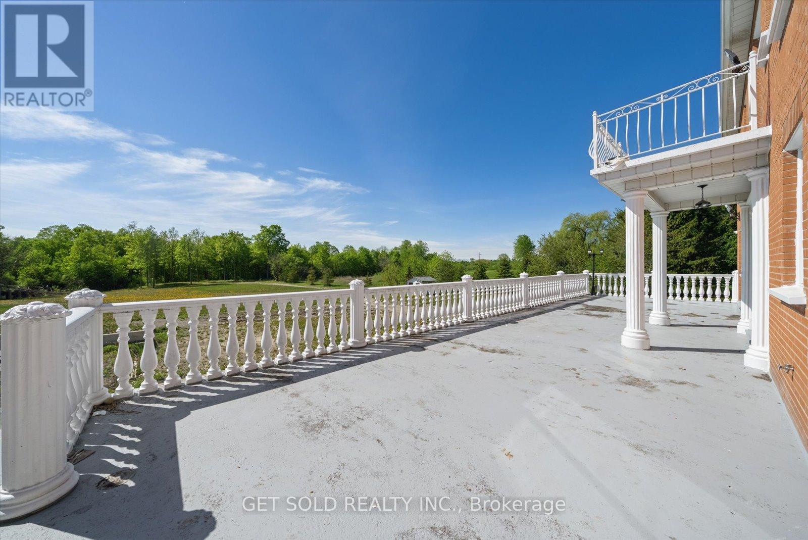 6 Bowman Avenue, Brampton (Toronto Gore Rural Estate), Ontario  L6P 0X5 - Photo 6 - W13163654