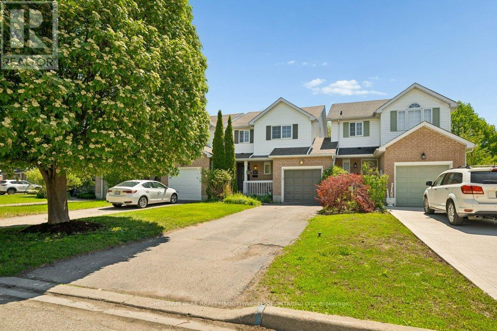 312 Sable Court, Waterloo, Ontario  N2K 3Z4 - Photo 2 - X13163546