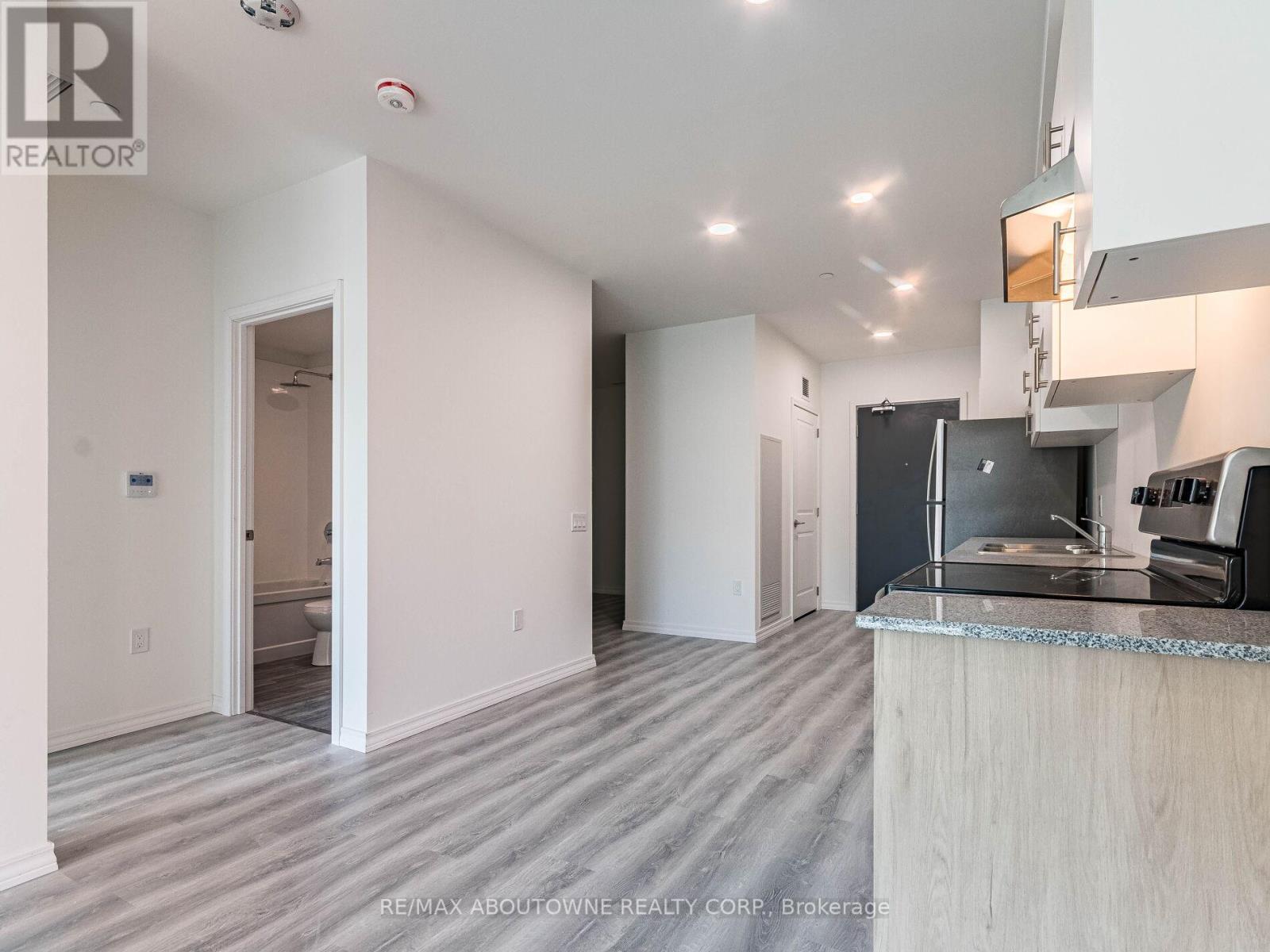 616 - 181 Elmira Road S, Guelph, Ontario  N1K 0E4 - Photo 8 - X13163548