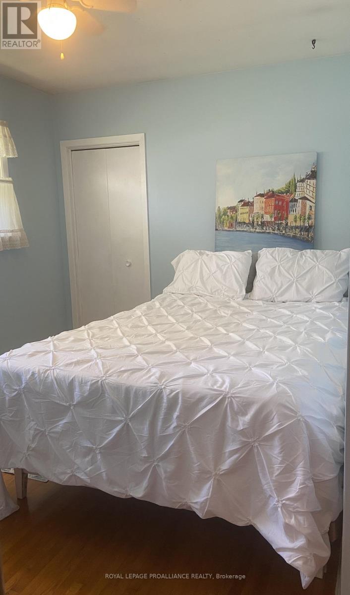 40 Mayne Lane, Prince Edward County, Ontario  K0K 2T0 - Photo 14 - X12018177