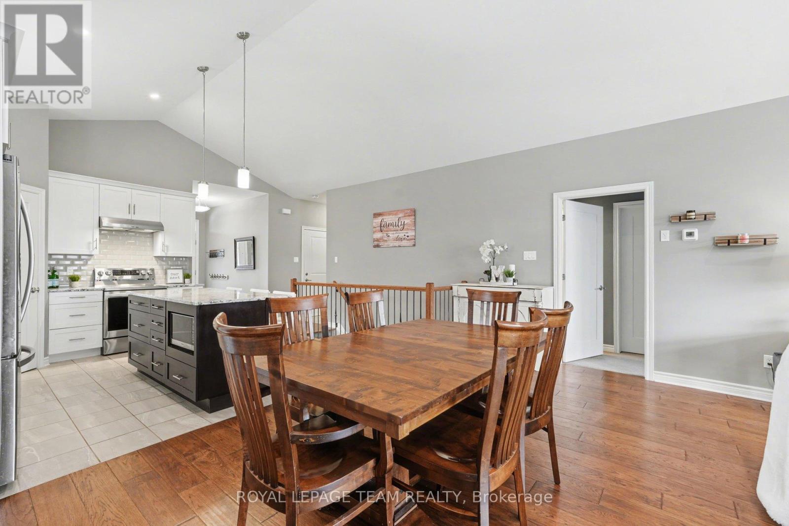 855 Reaume Street, Mississippi Mills, Ontario  K0A 1A0 - Photo 11 - X13114142
