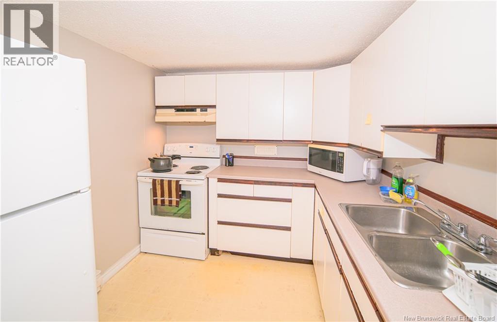 26 Hachey Avenue, Fredericton, New Brunswick  E3A 3X6 - Photo 9 - NB140134