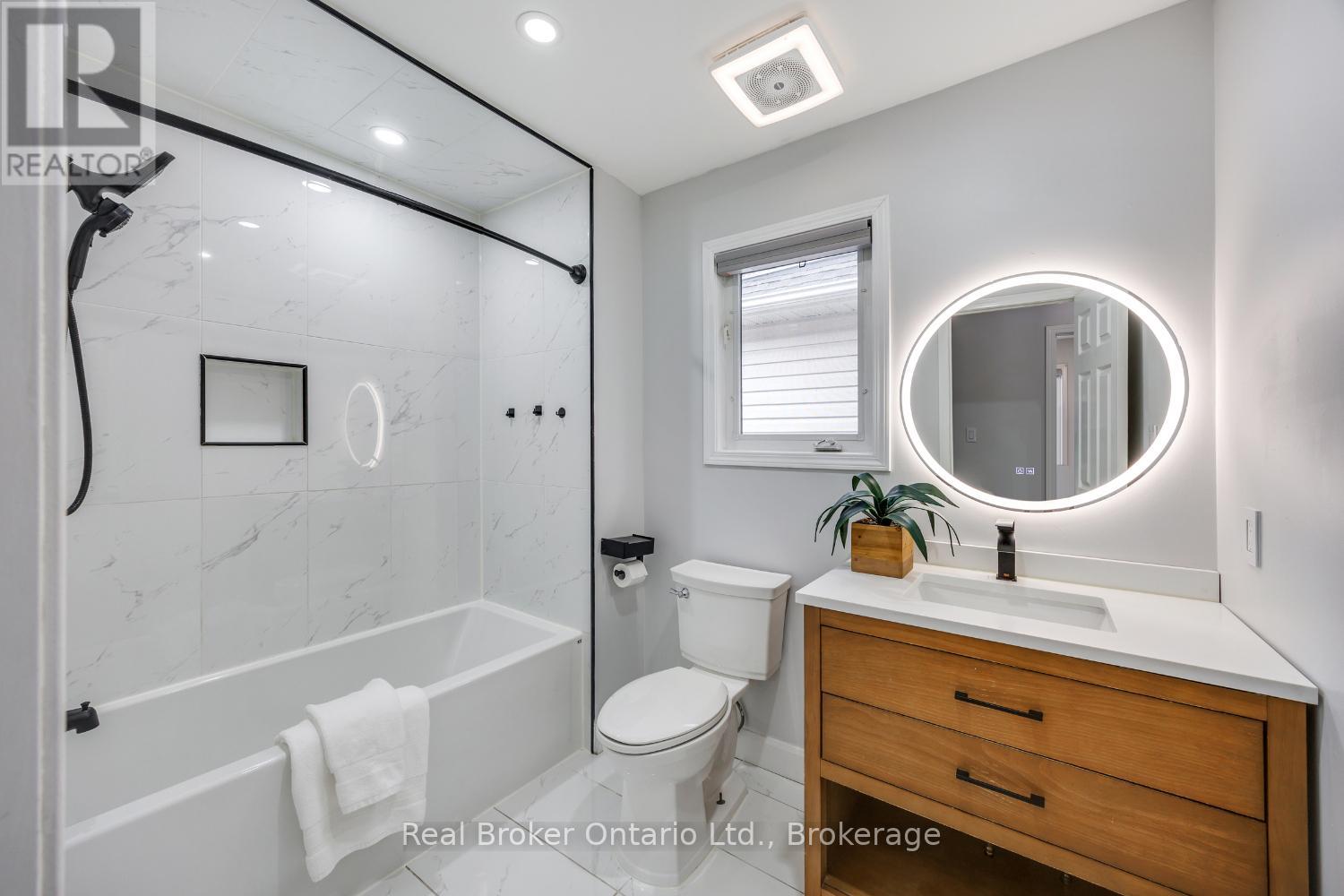 181 Madden Place, Clarington, Ontario  L1C 5K4 - Photo 30 - E13163998