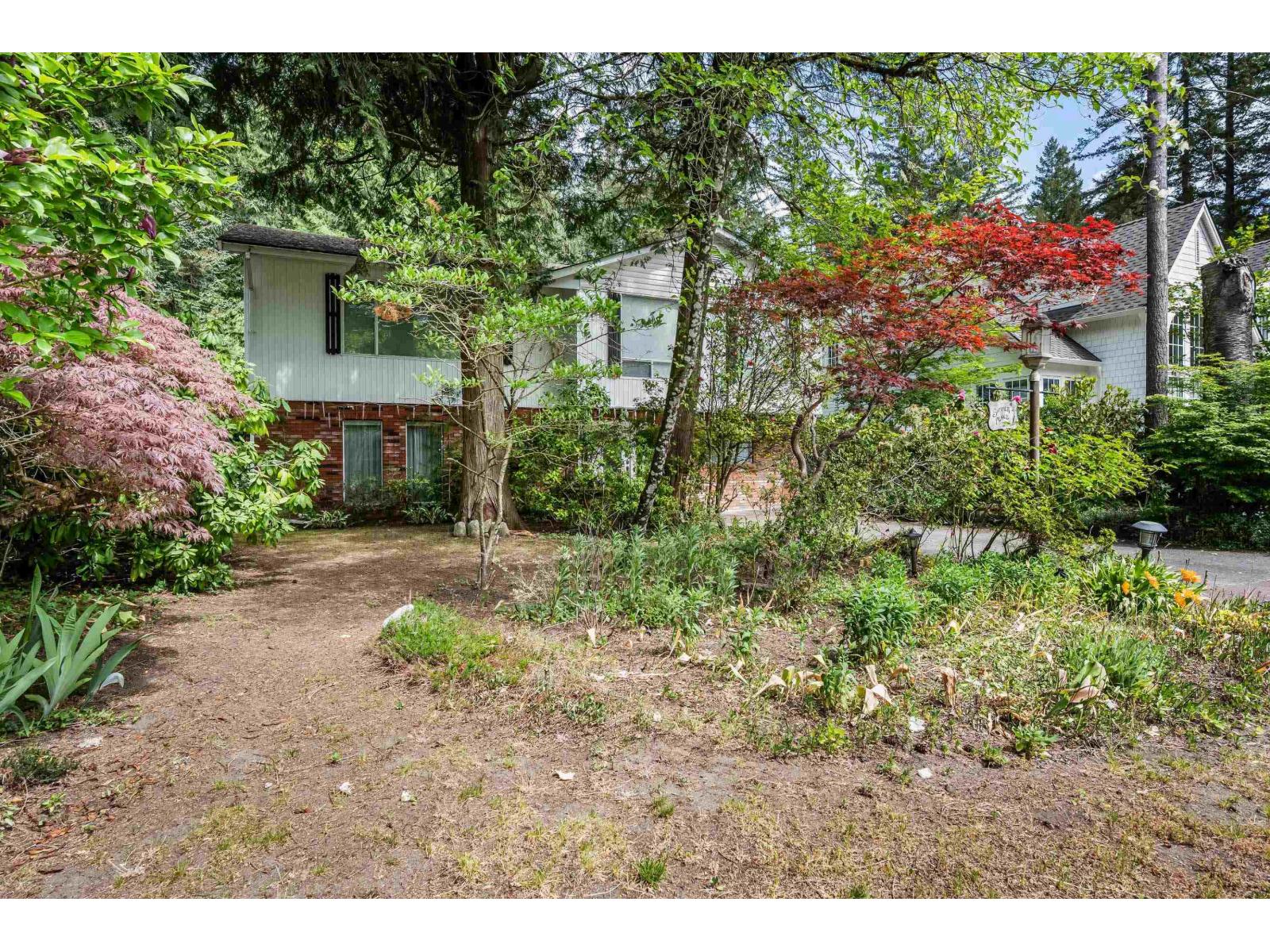 626 Mountain View Road, Cultus Lake North, Cultus Lake, British Columbia  V2R 4Z7 - Photo 3 - R3126784