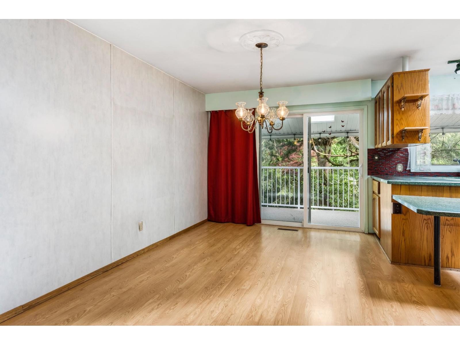 626 Mountain View Road, Cultus Lake North, Cultus Lake, British Columbia  V2R 4Z7 - Photo 12 - R3126784