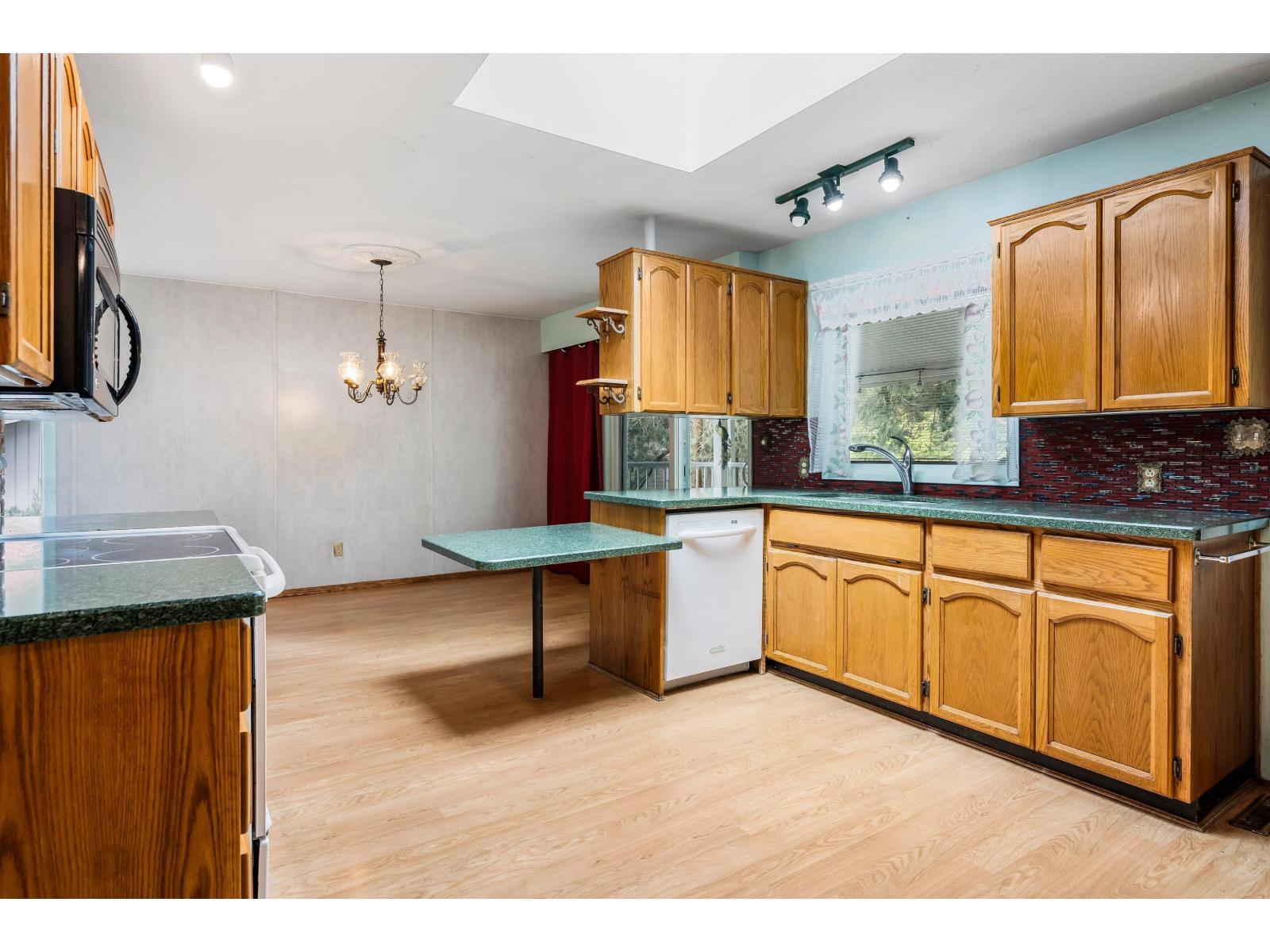 626 Mountain View Road, Cultus Lake North, Cultus Lake, British Columbia  V2R 4Z7 - Photo 8 - R3126784