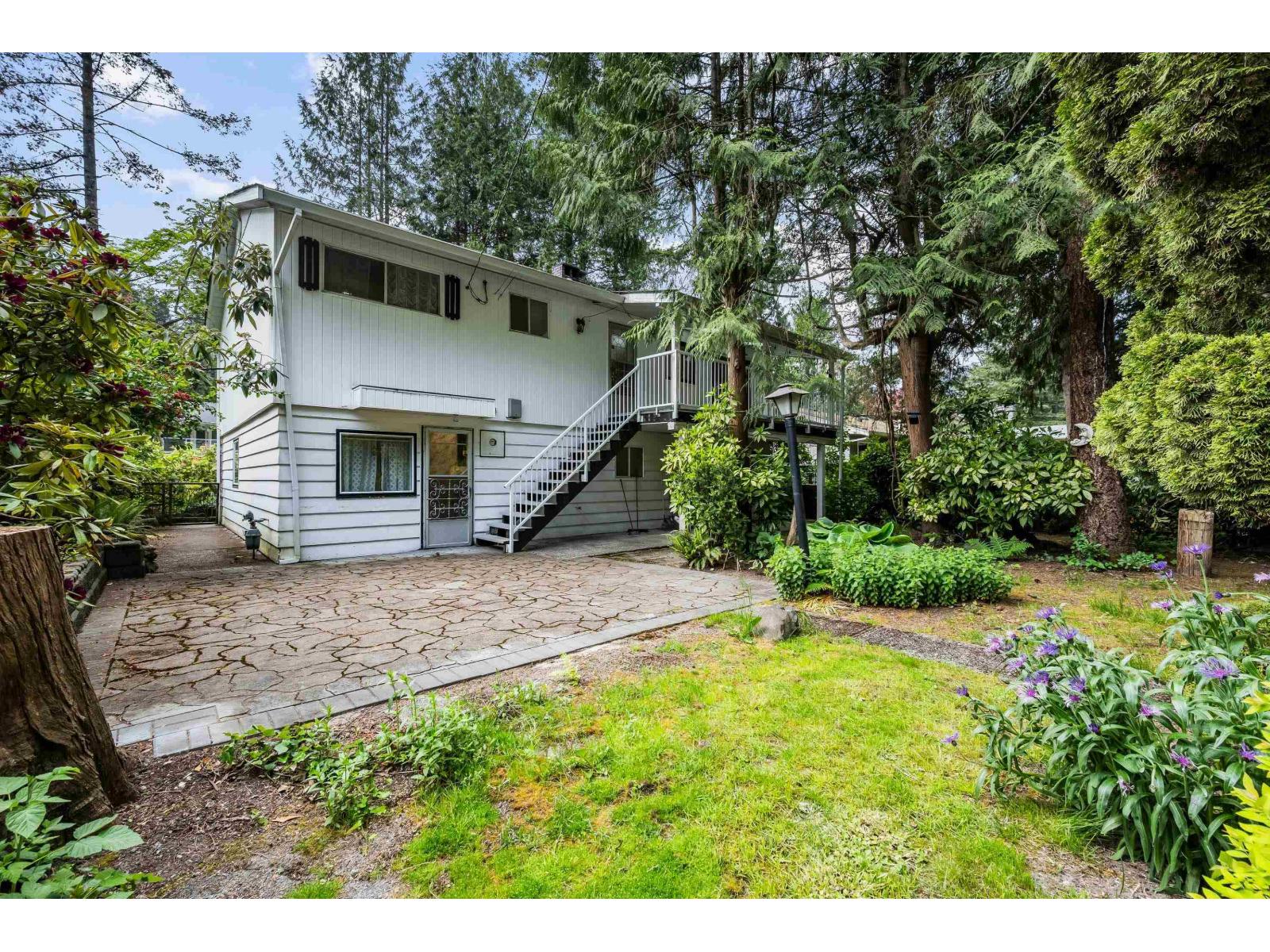 626 Mountain View Road, Cultus Lake North, Cultus Lake, British Columbia  V2R 4Z7 - Photo 37 - R3126784