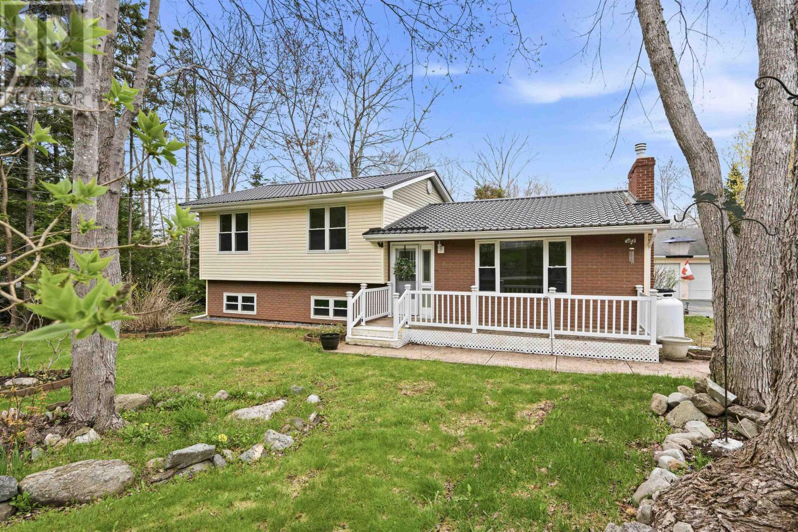 81 Armanda Crescent, Fall River, Nova Scotia
