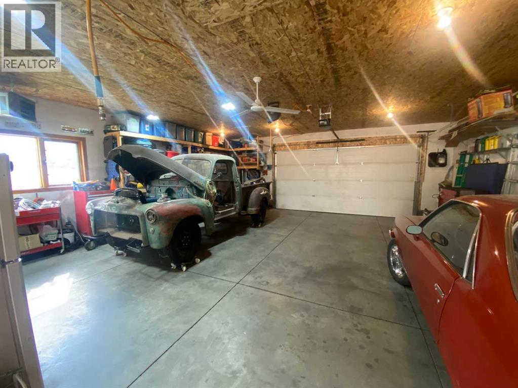 418 12 Avenue N, Lethbridge, Alberta  T1H 1P3 - Photo 37 - A2313876