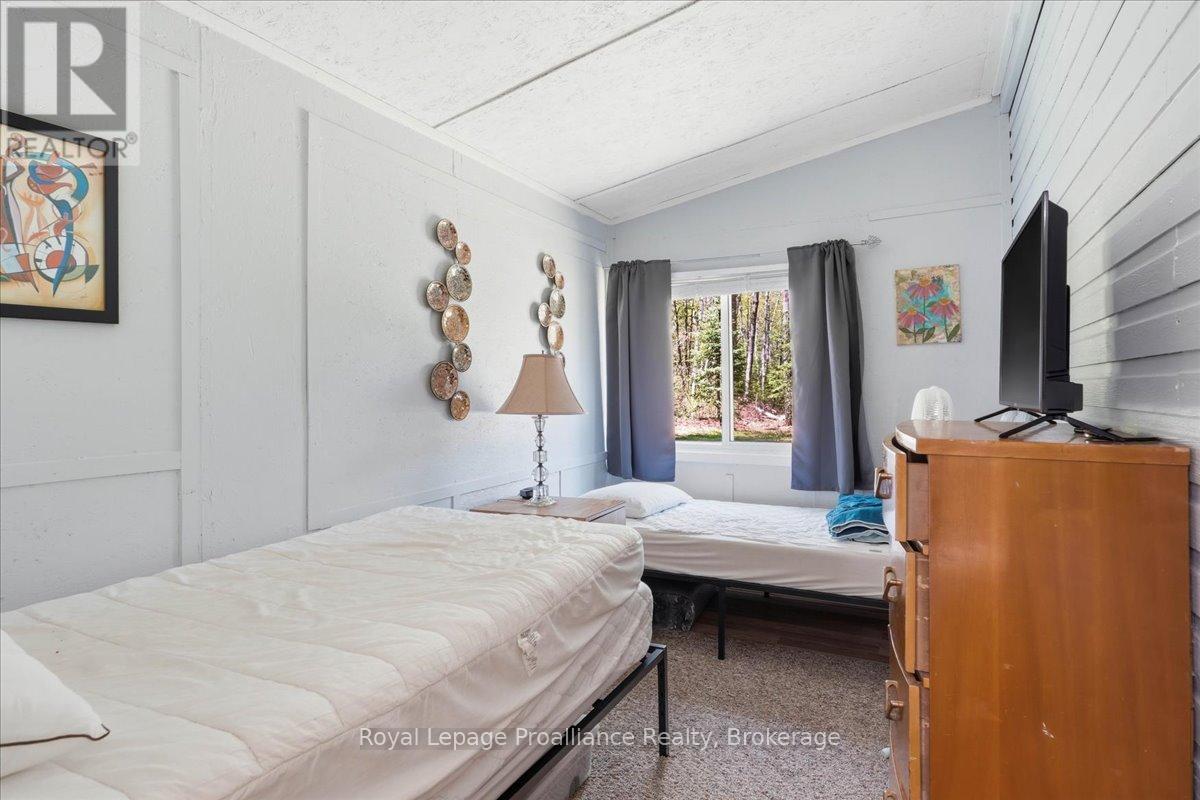 18128 Highway 41, Addington Highlands, Ontario  K0H 2M0 - Photo 16 - X13163812